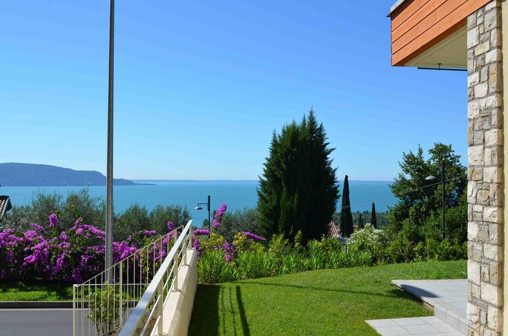 Residence Il Poggio Al Sole Toscolano Maderno Exterior photo